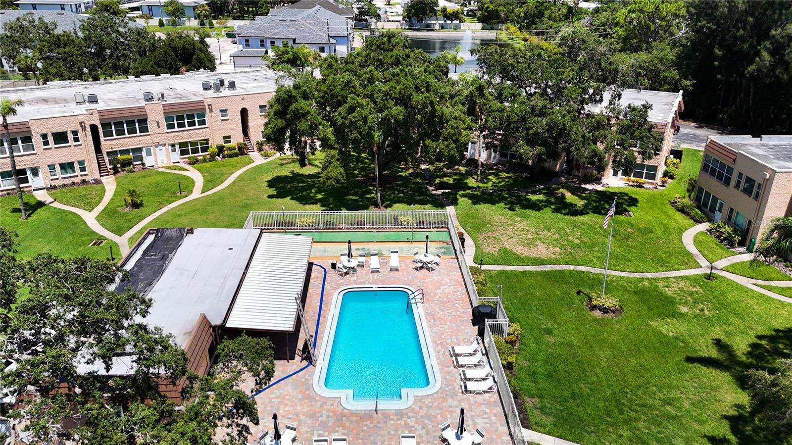 GARDENS THE CONDO - Residential