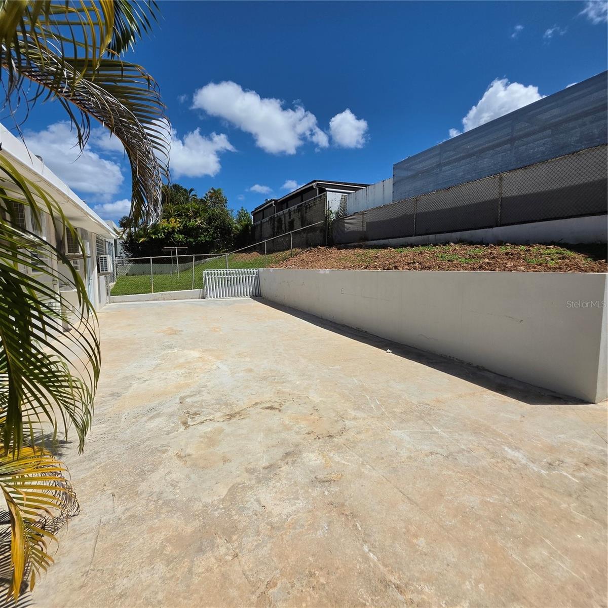 URB PARK GARDEN - Residential