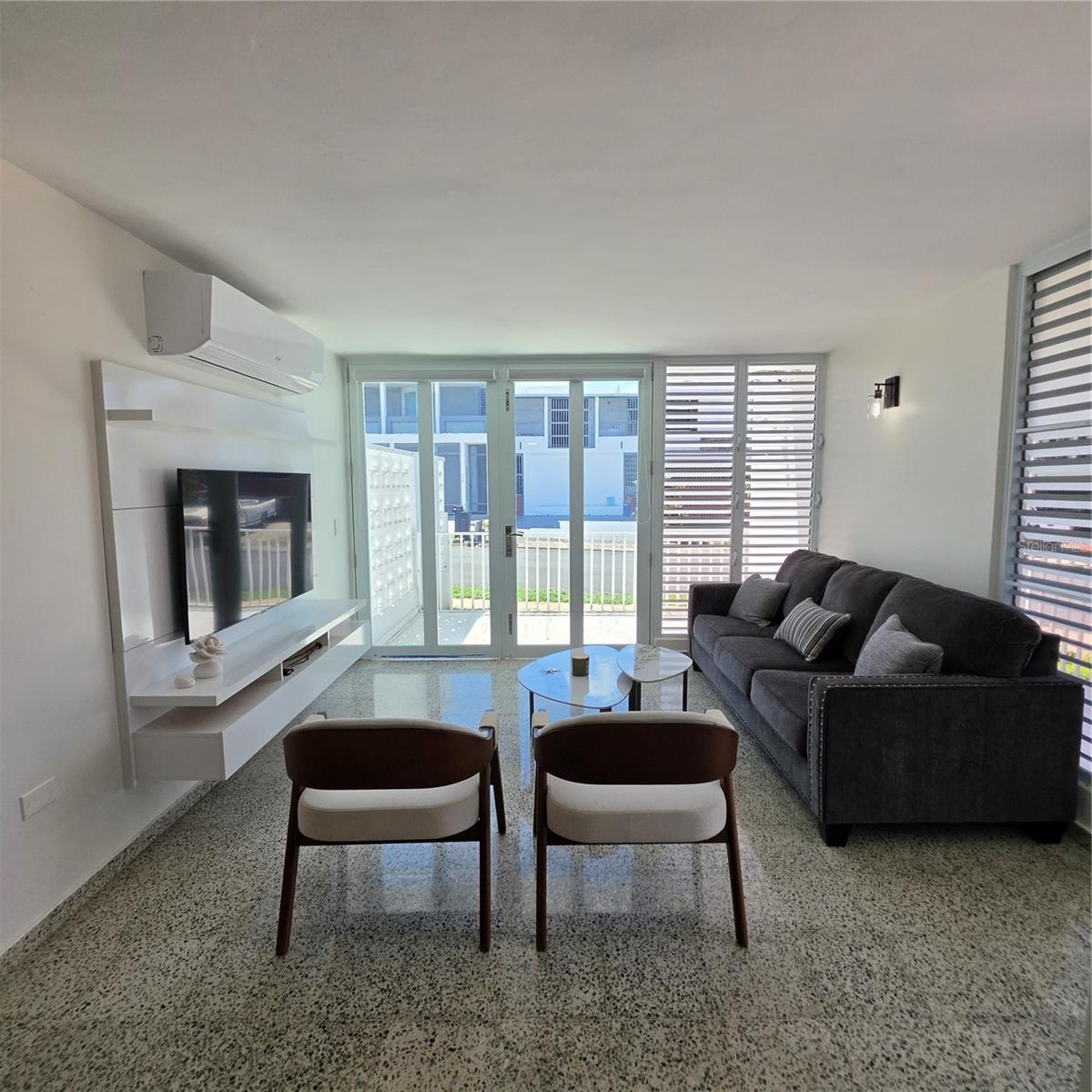 URB PARK GARDEN - Residential