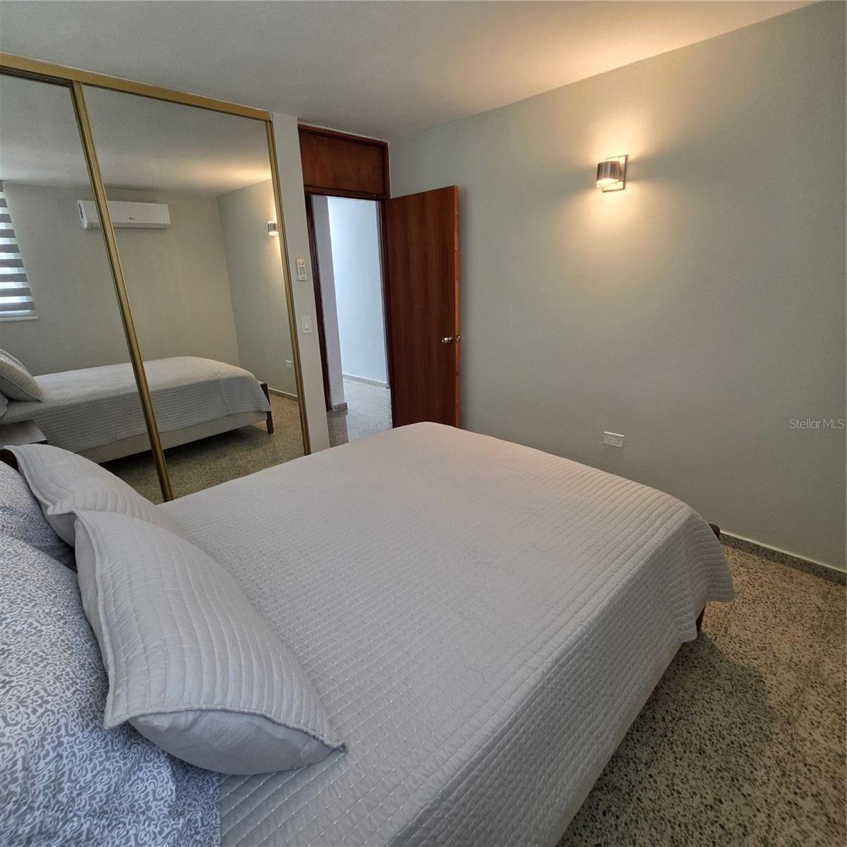 URB PARK GARDEN - Residential