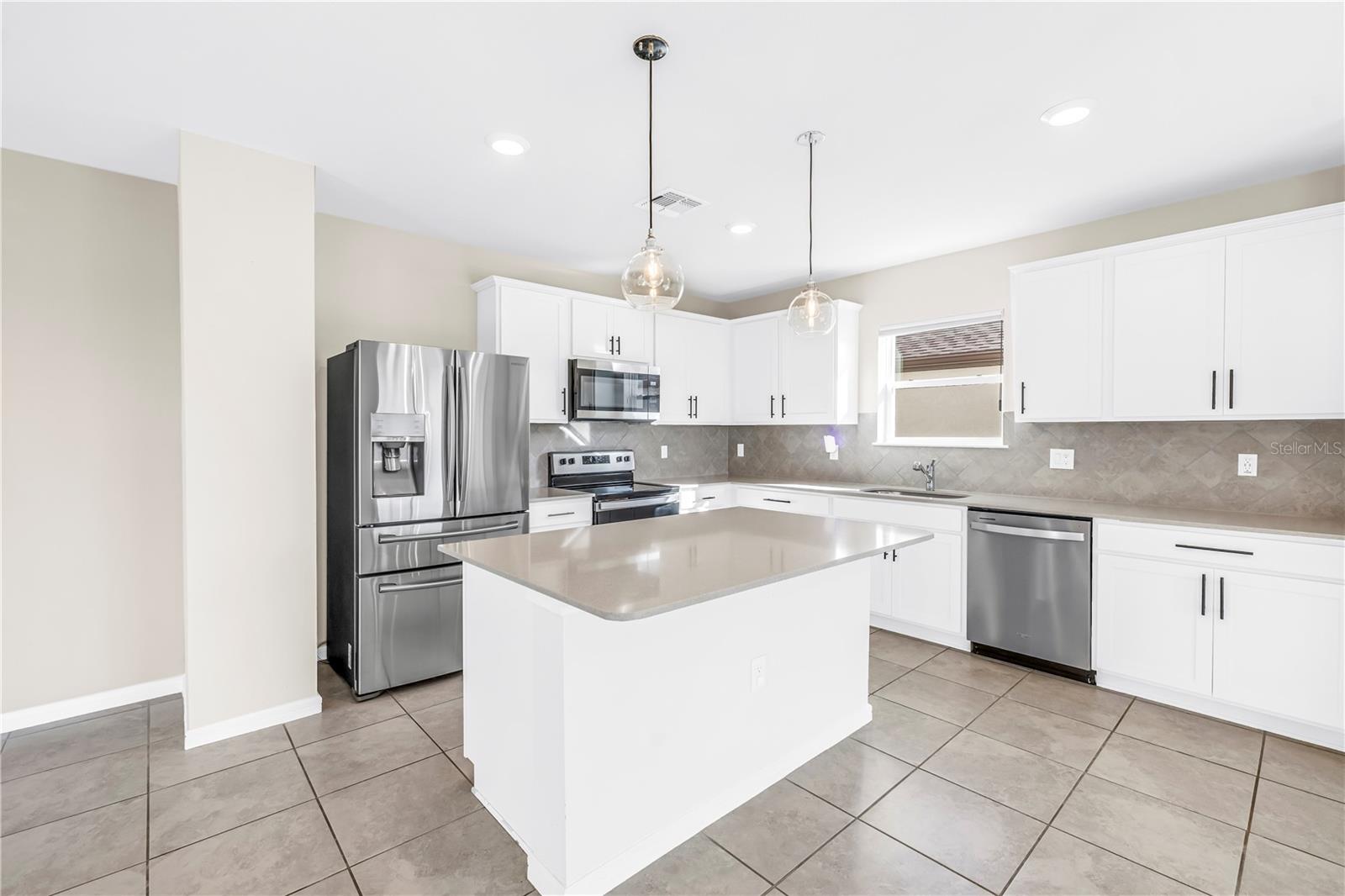 ISLES AT BAYVIEW PH I SUBPH A & B - Residential Lease