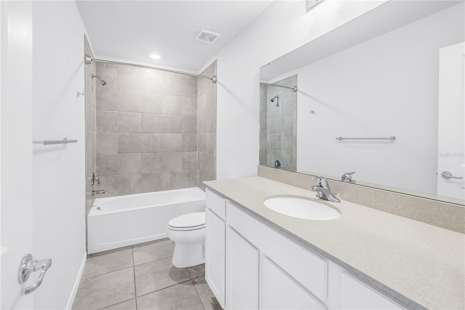 ISLES AT BAYVIEW PH I SUBPH A & B - Residential Lease