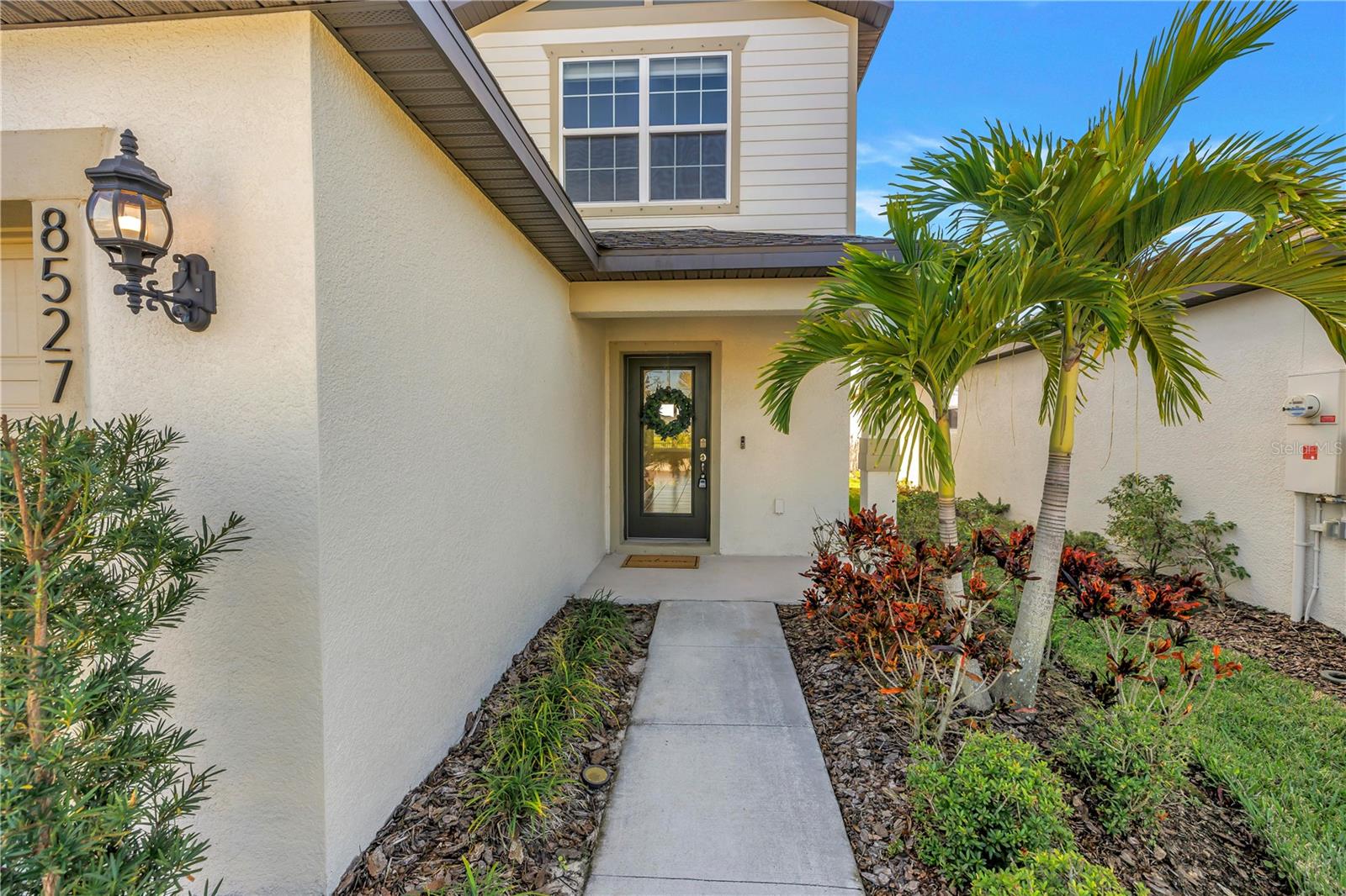 ISLES AT BAYVIEW PH I SUBPH A & B - Residential Lease