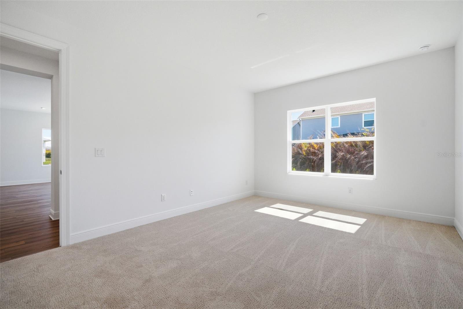 6177 JENSEN VIEW AVENUE