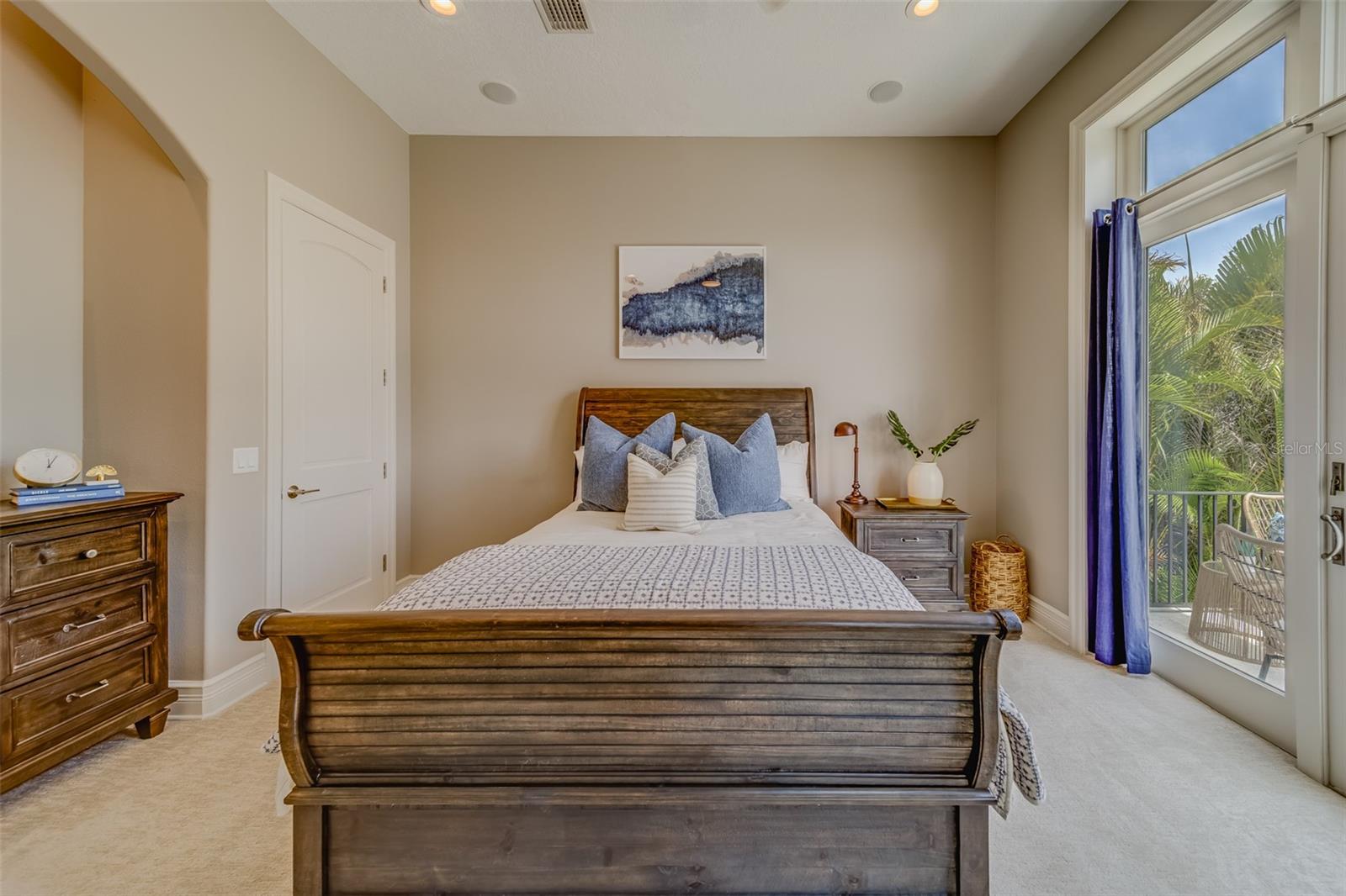 BELLE VISTA POINT 2ND ADD - Residential