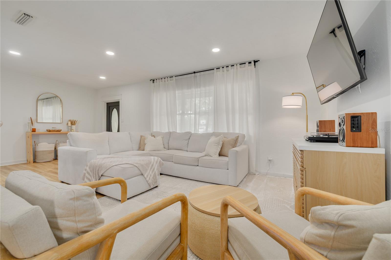 BRENTWOOD HEIGHTS - Residential