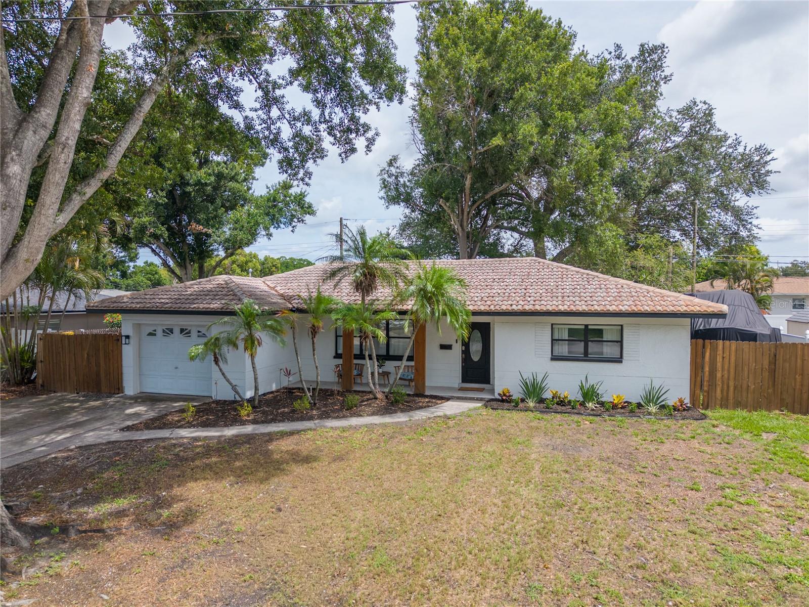BRENTWOOD HEIGHTS - Residential