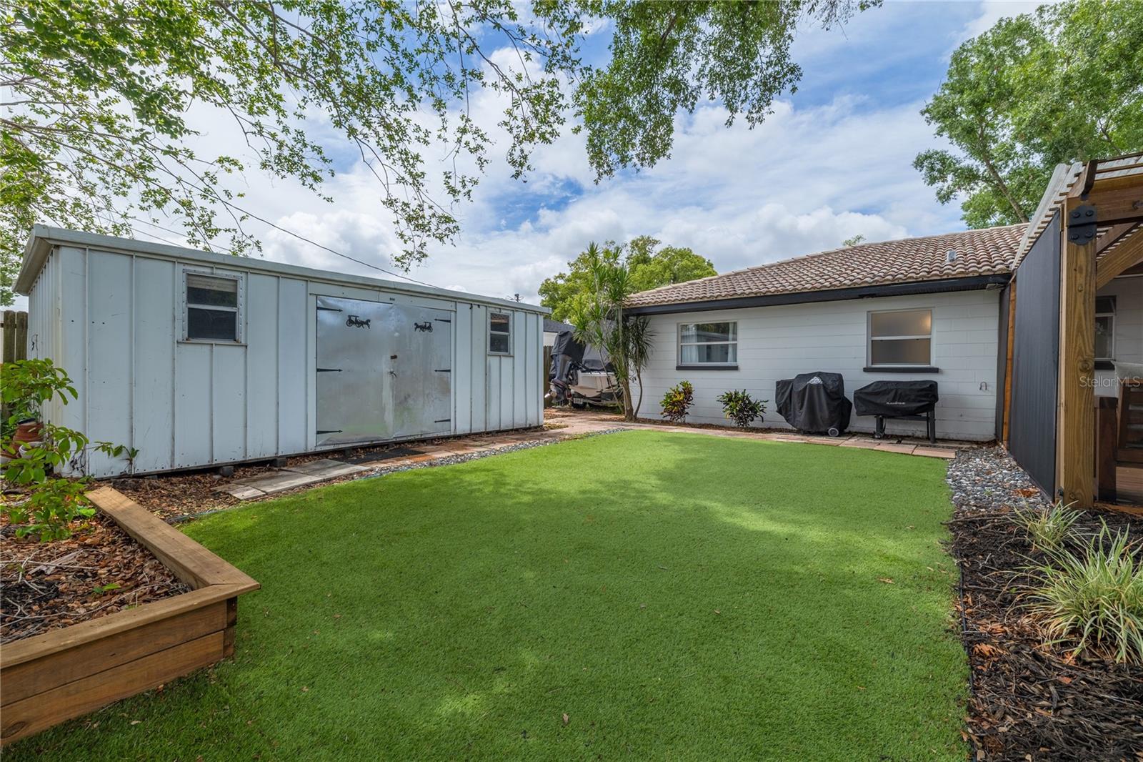 BRENTWOOD HEIGHTS - Residential