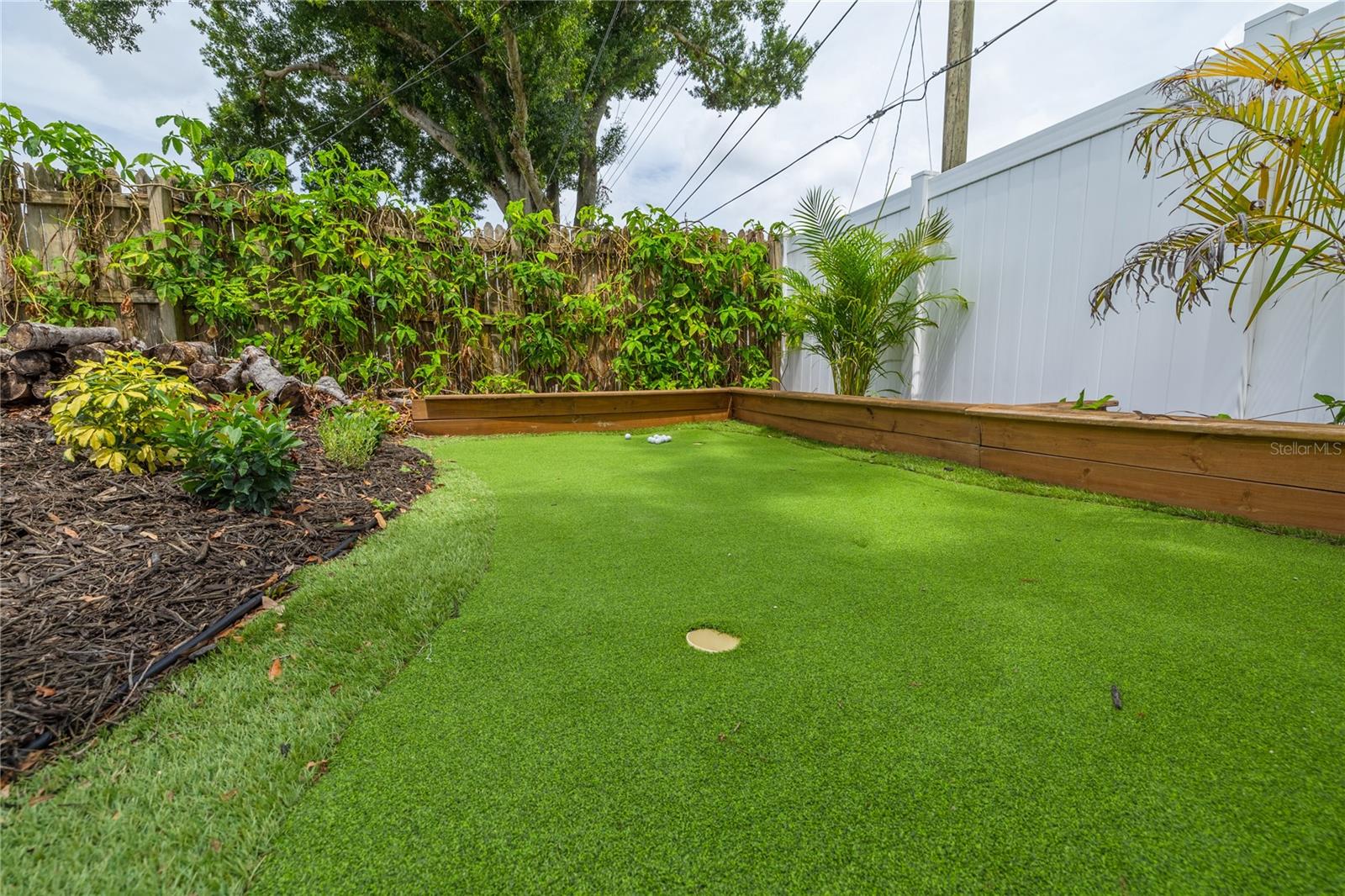 BRENTWOOD HEIGHTS - Residential