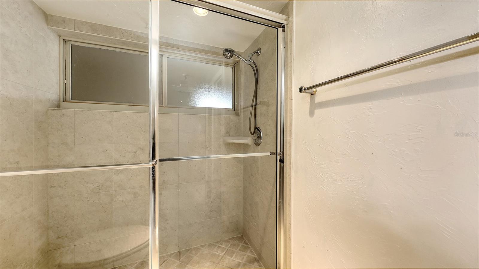 VEINTE - Residential