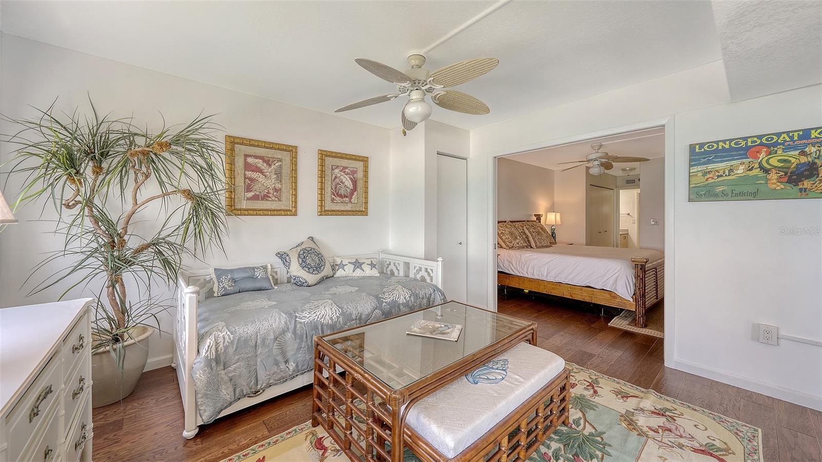 VEINTE - Residential