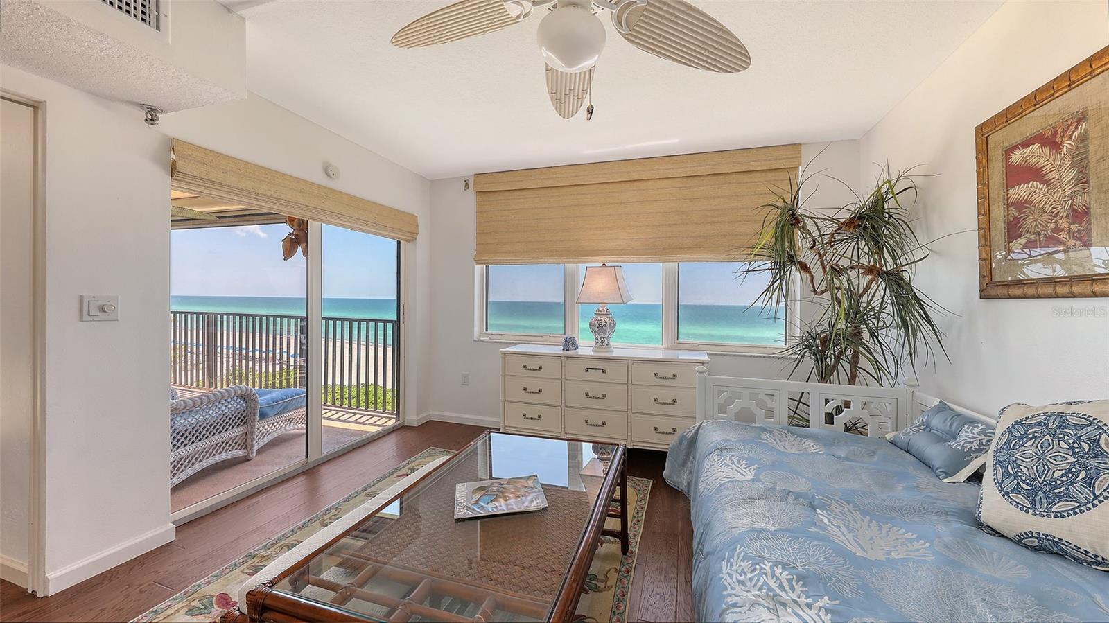 VEINTE - Residential