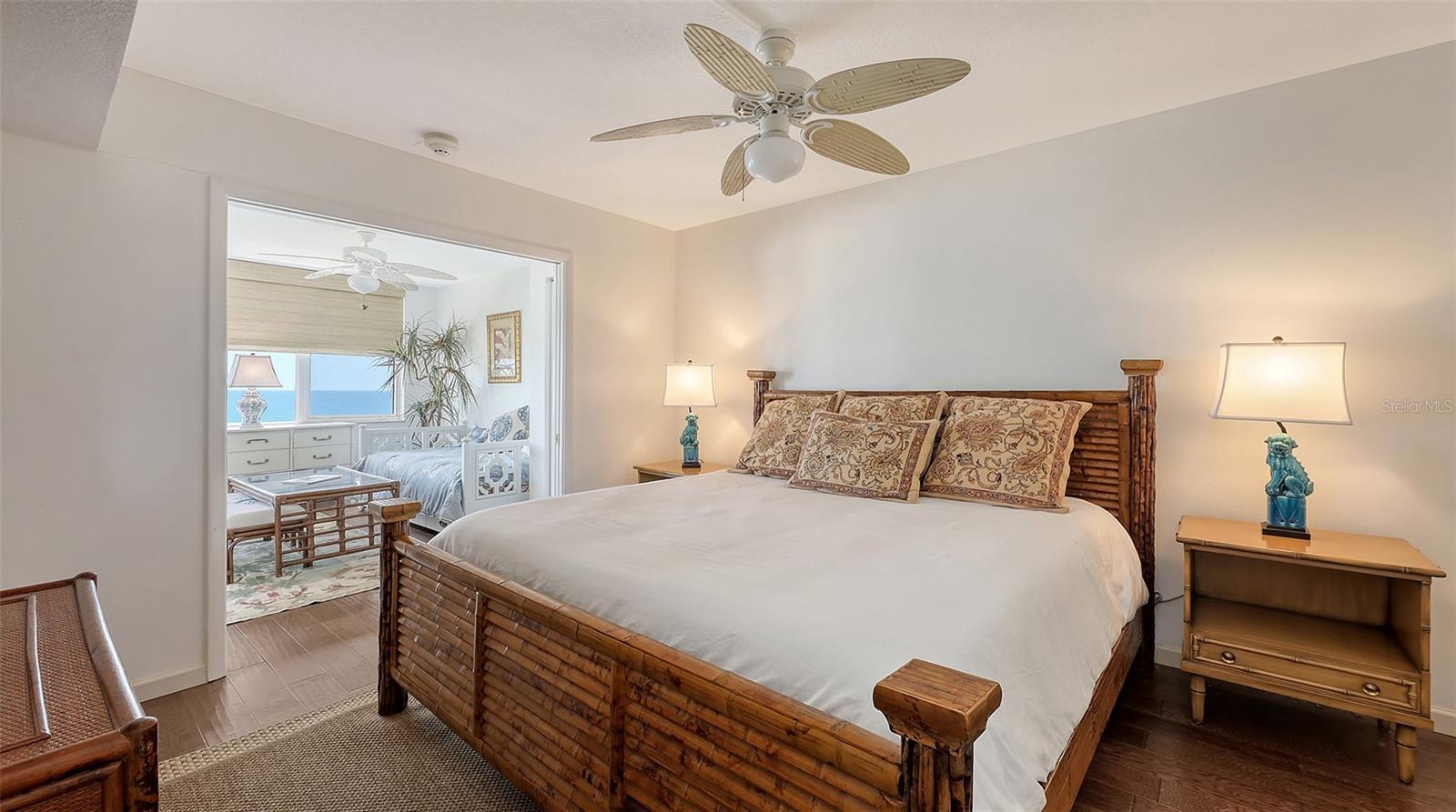 VEINTE - Residential