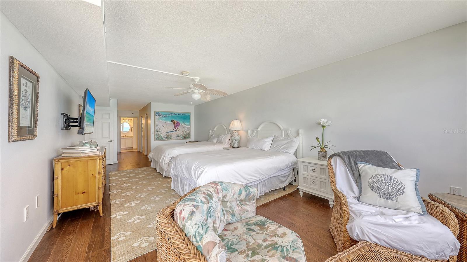 VEINTE - Residential