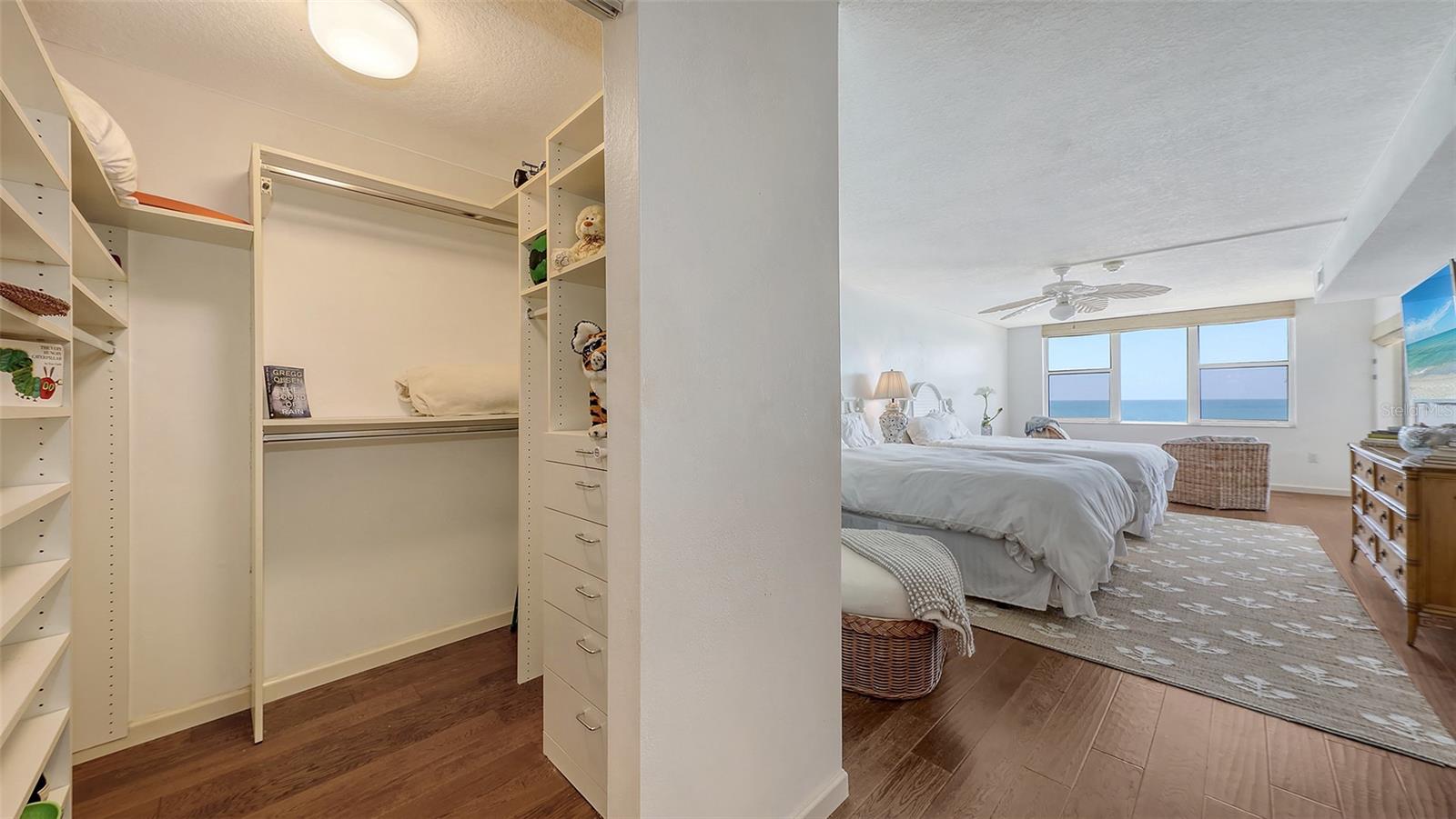 VEINTE - Residential