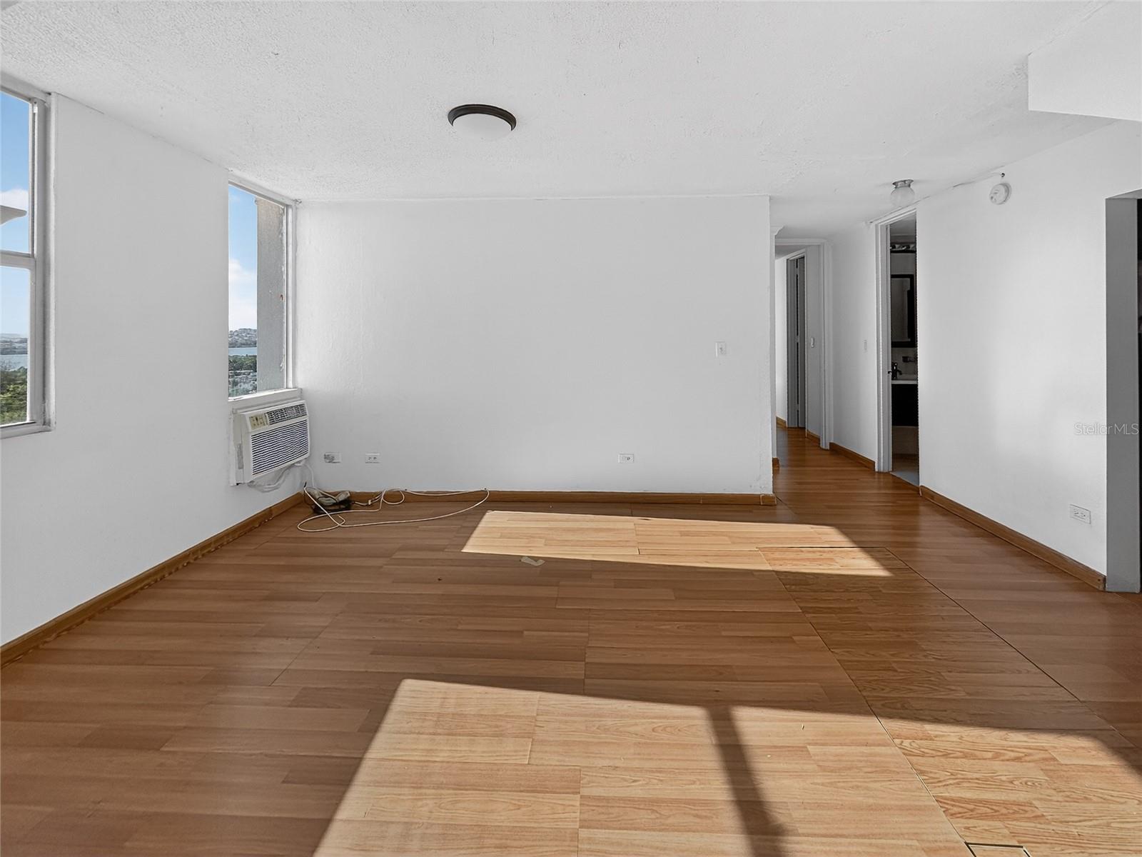 MUNDO FELIZ - Residential