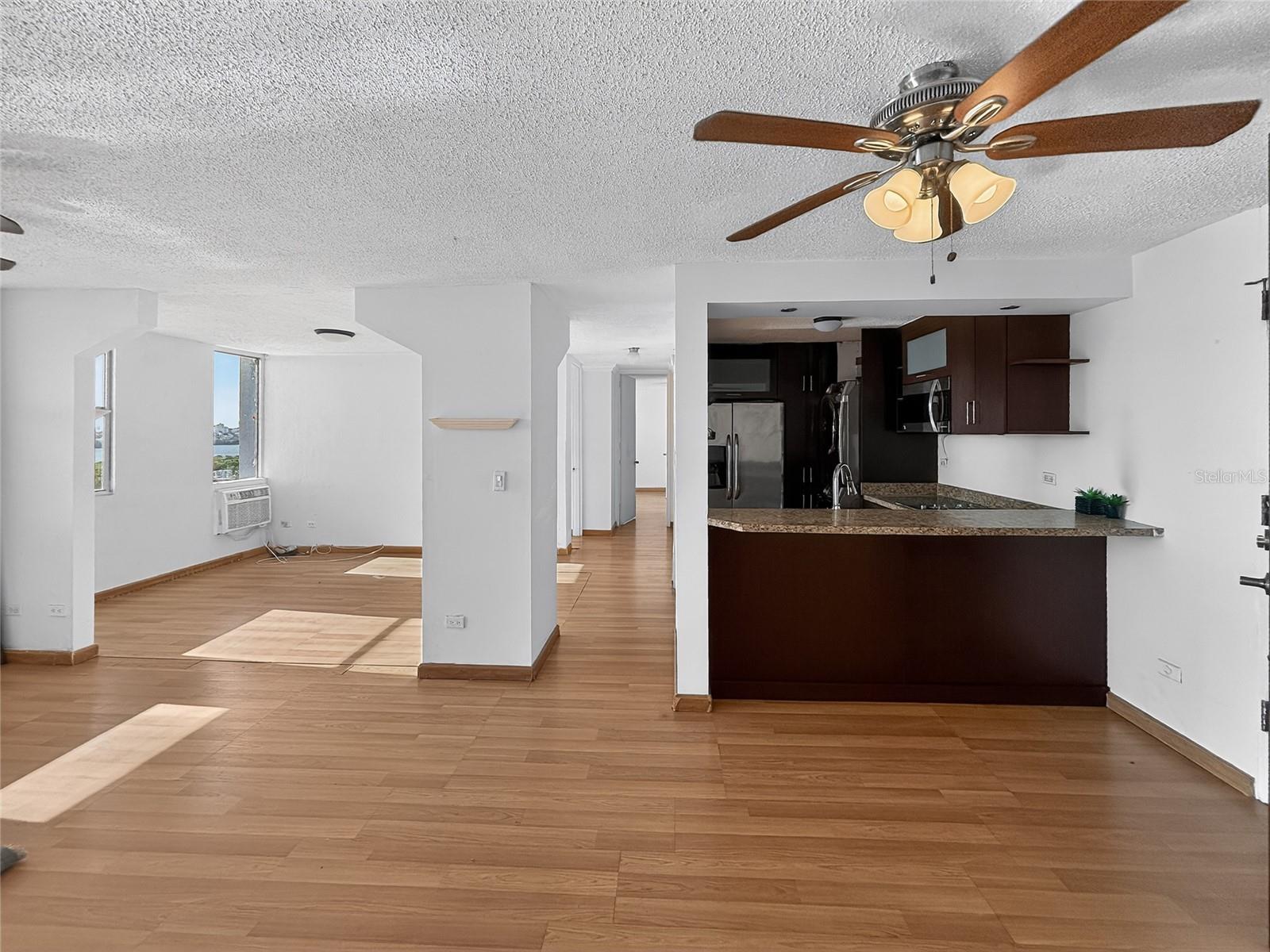 MUNDO FELIZ - Residential