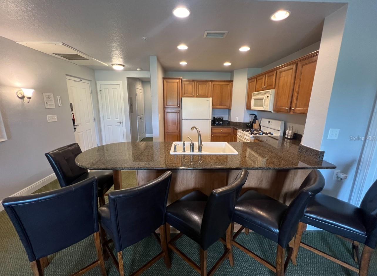 HERITAGE CROSSING CONDO PH 15 - Residential