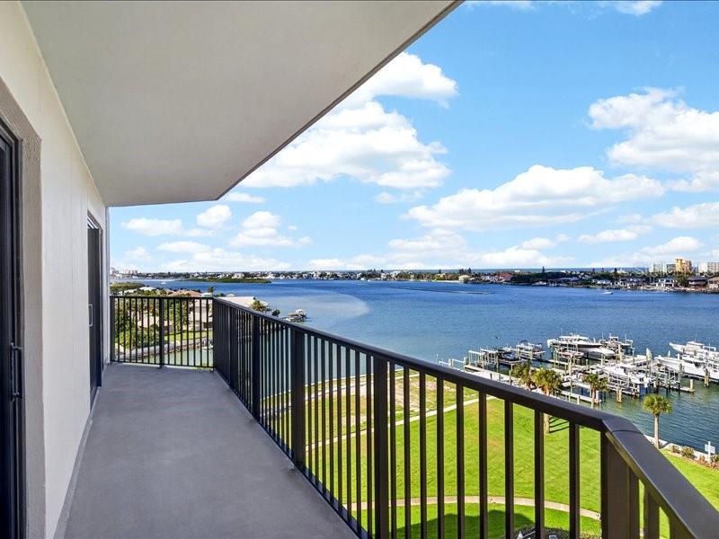 DIAMOND HEAD POINT CONDO - Residential