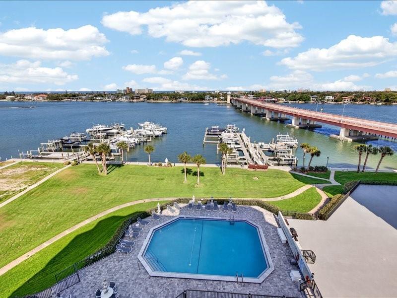DIAMOND HEAD POINT CONDO - Residential