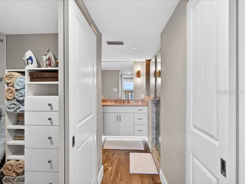 DIAMOND HEAD POINT CONDO - Residential