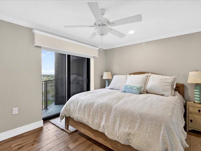 DIAMOND HEAD POINT CONDO - Residential