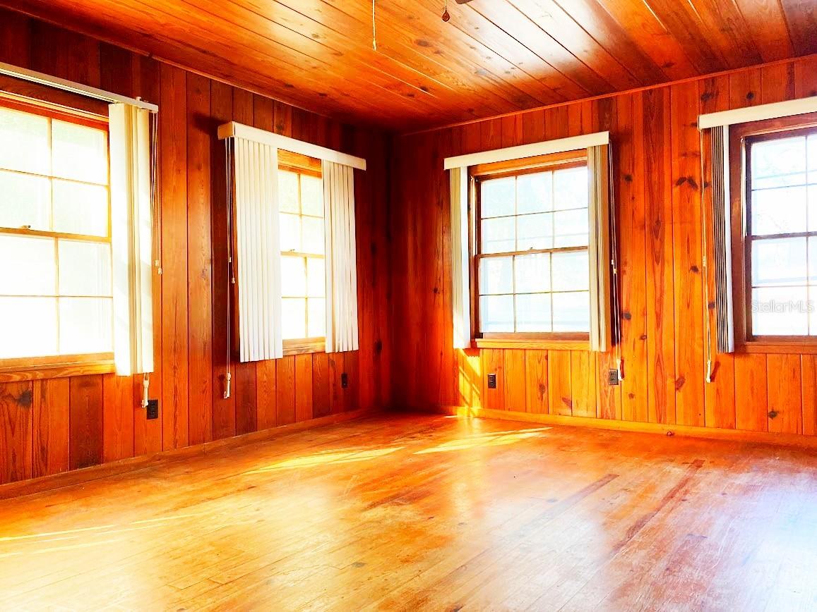 CITY OF LAKE BUTLER - Residential