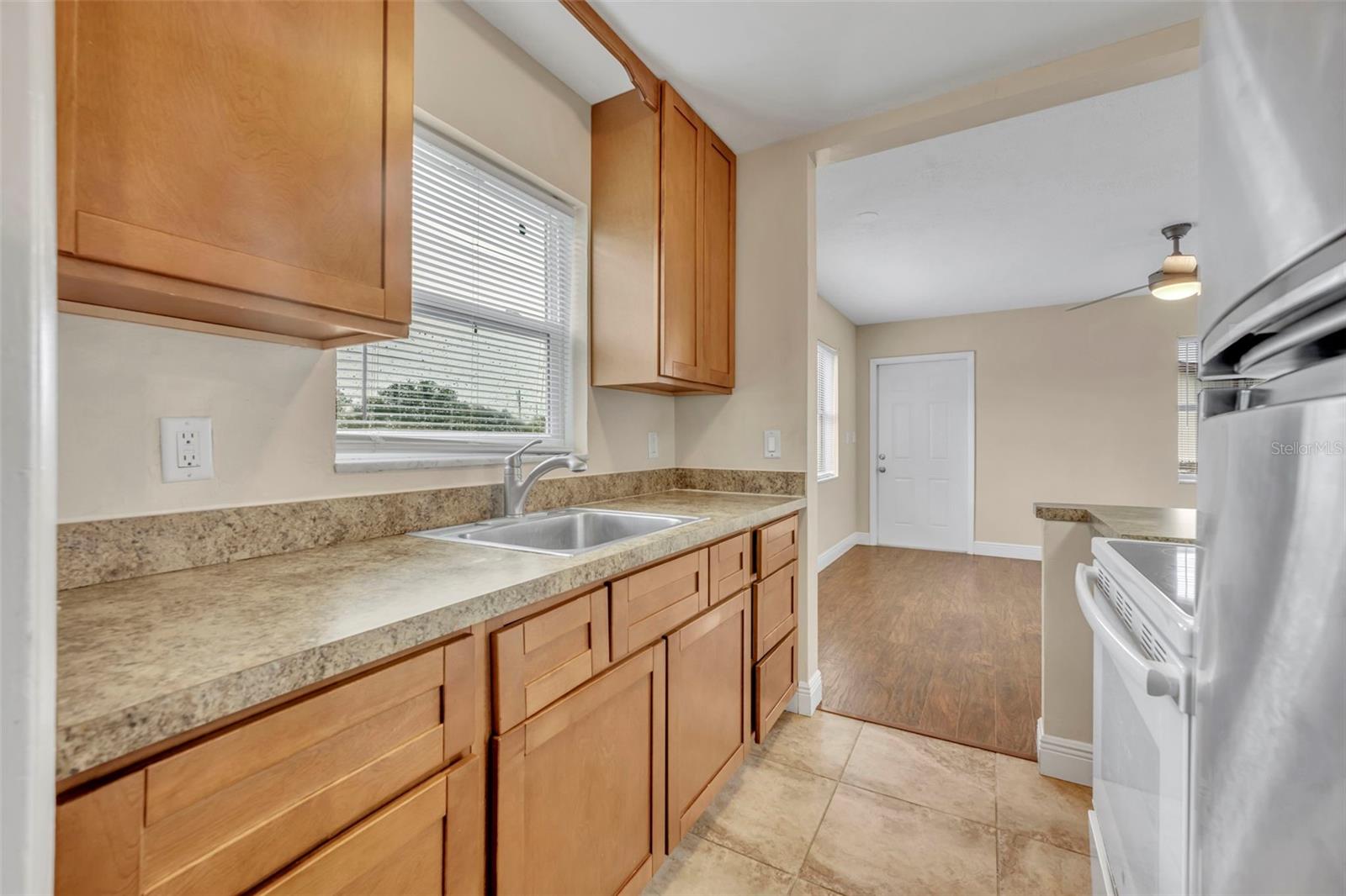 DELTONA LAKES UNIT 01 - Residential