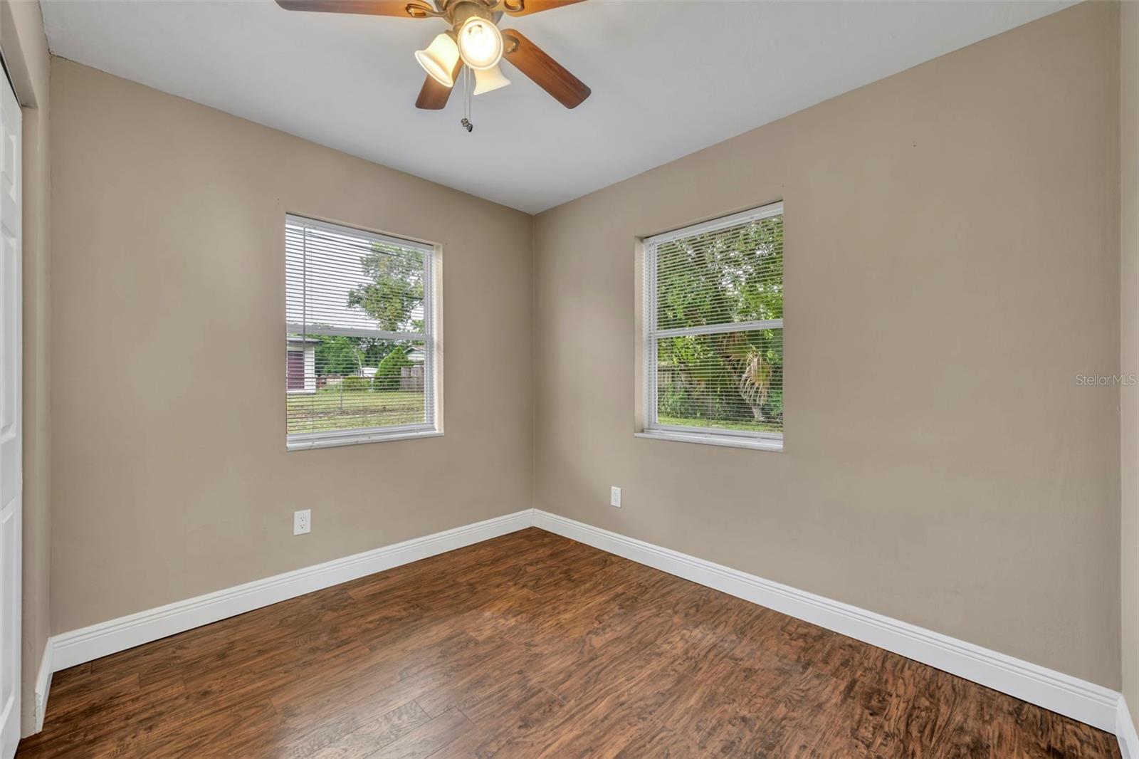 DELTONA LAKES UNIT 01 - Residential