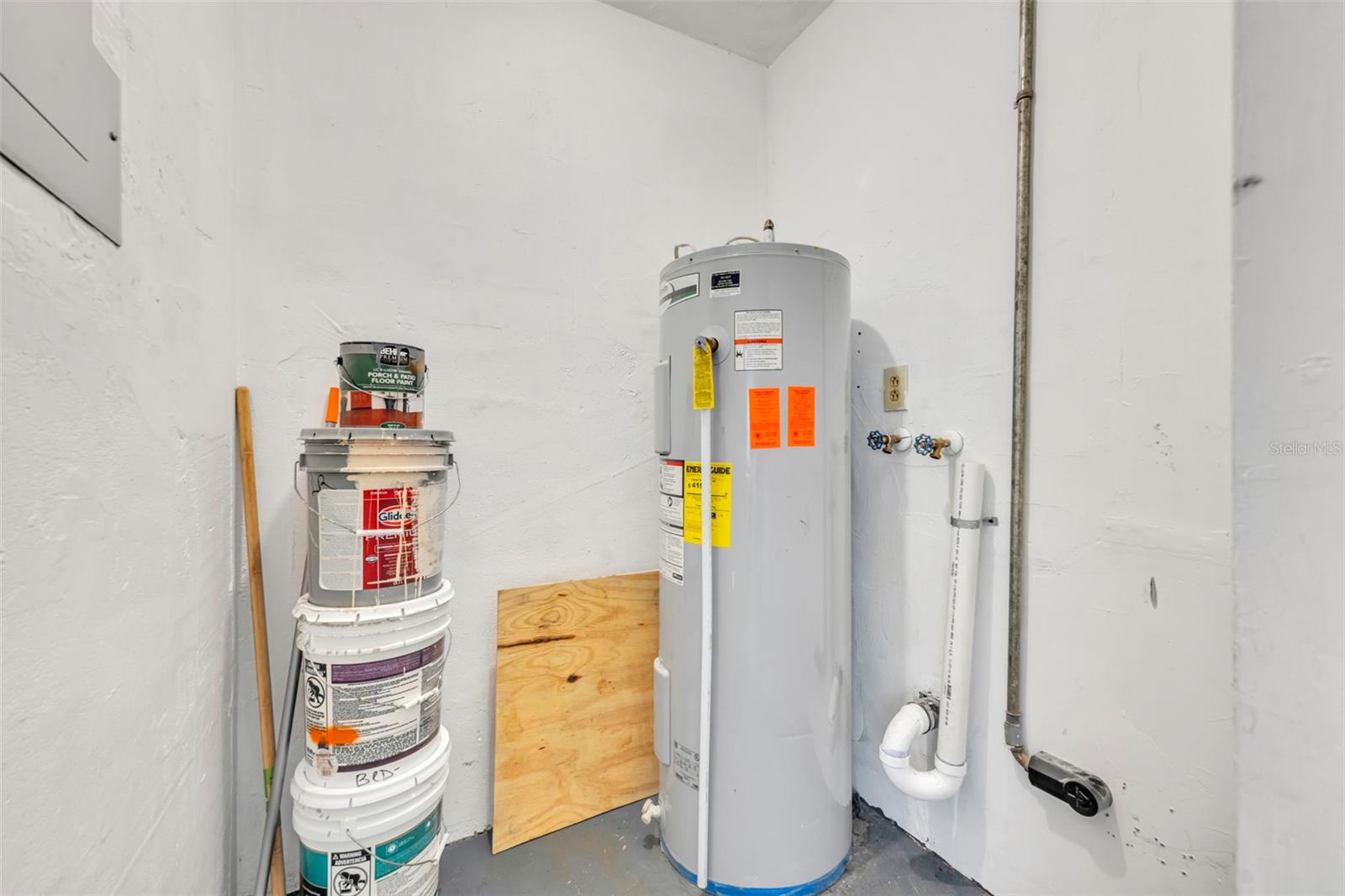 DELTONA LAKES UNIT 01 - Residential