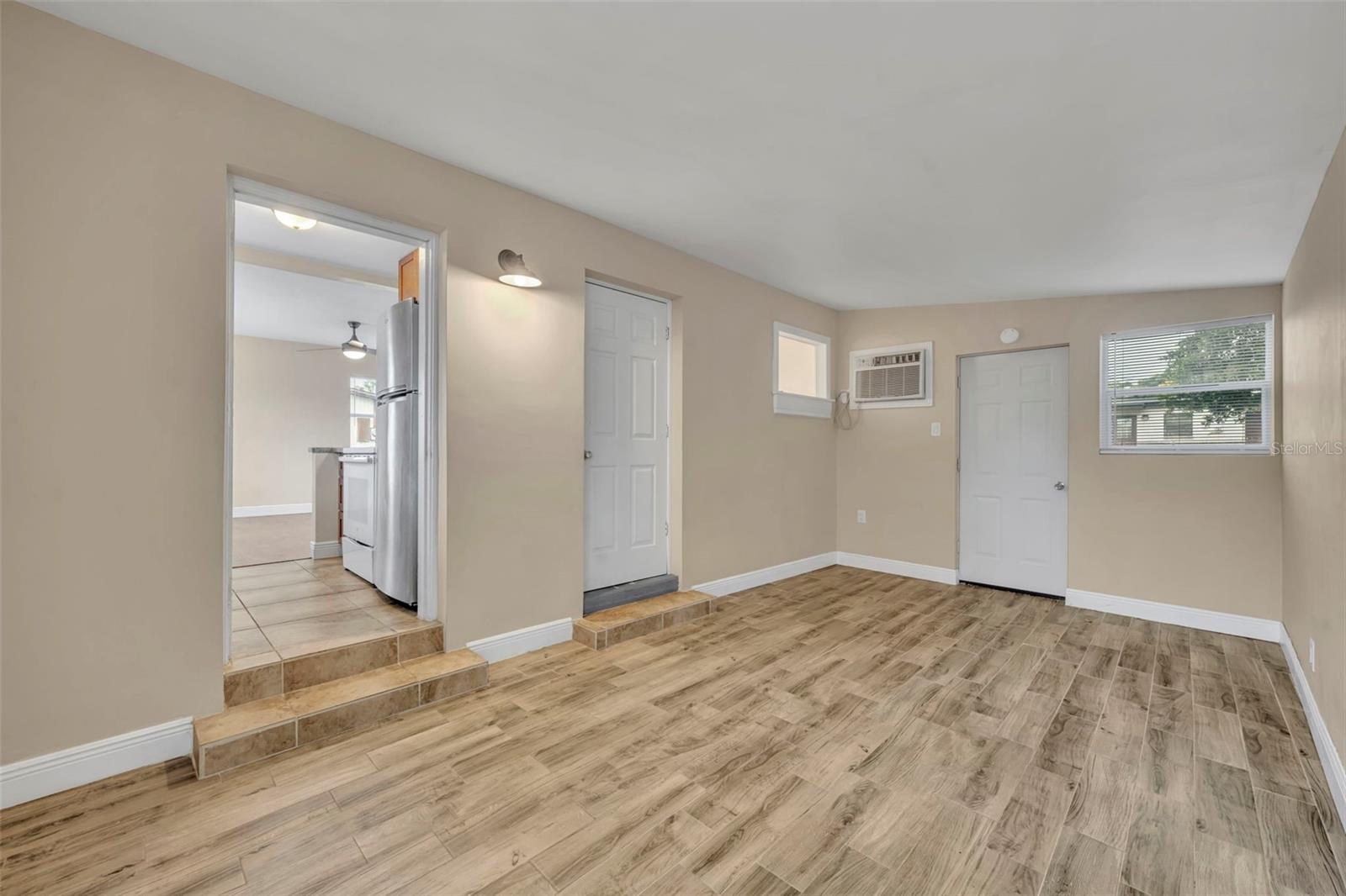 DELTONA LAKES UNIT 01 - Residential