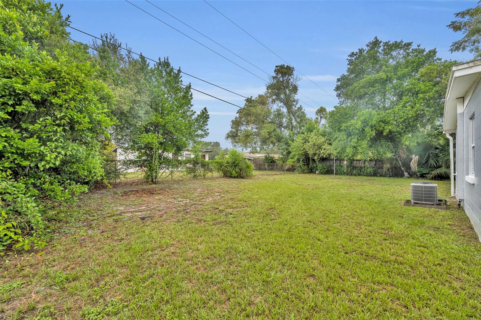 DELTONA LAKES UNIT 01 - Residential