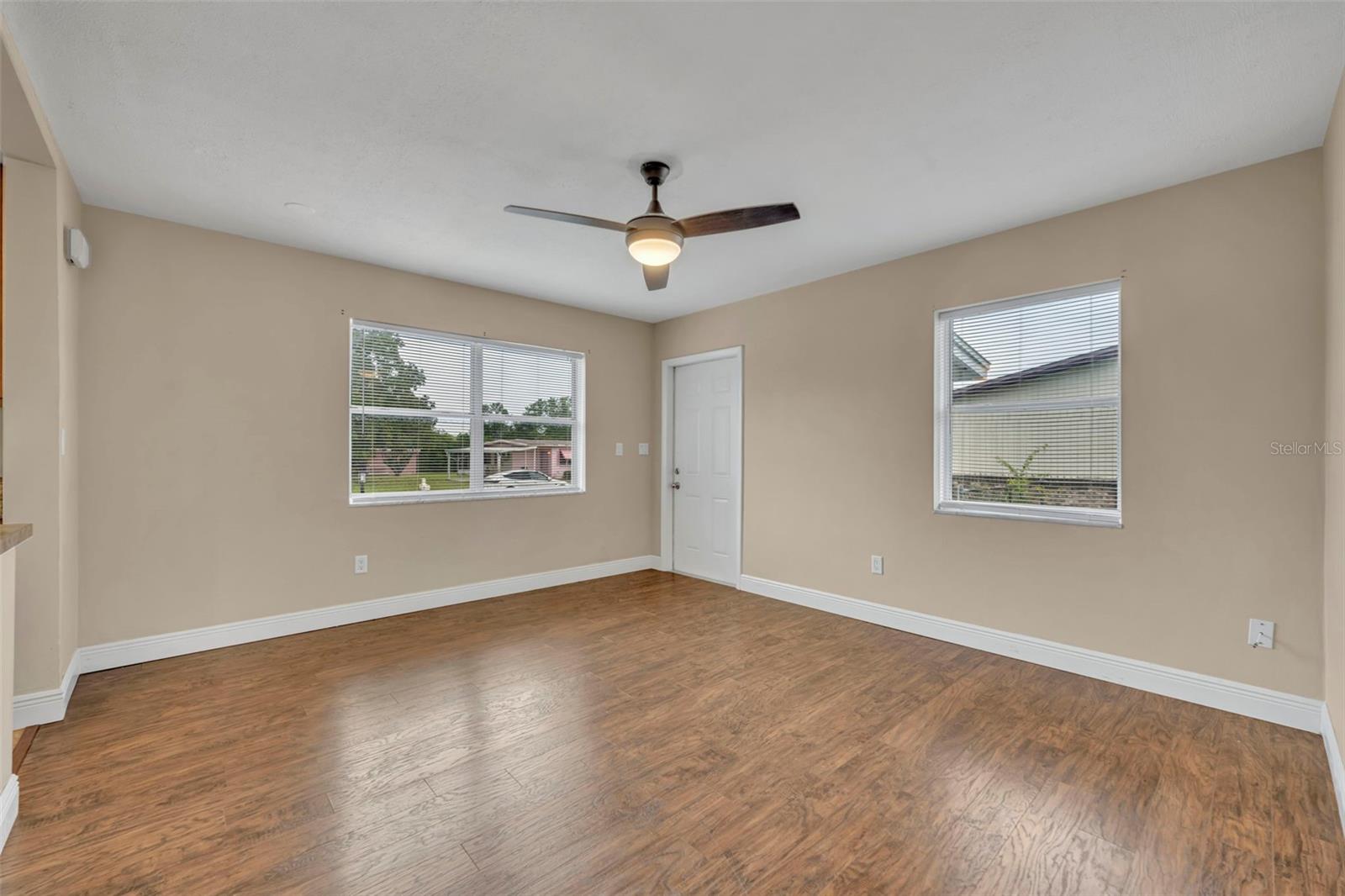 DELTONA LAKES UNIT 01 - Residential