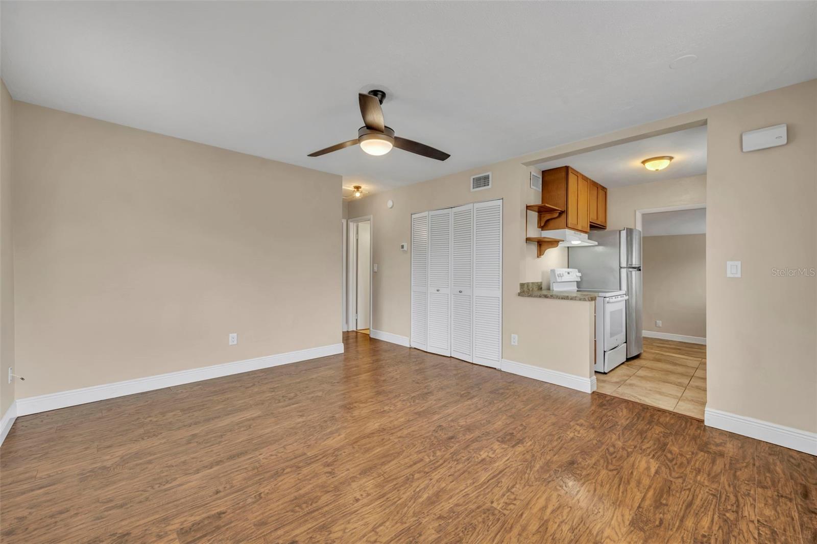DELTONA LAKES UNIT 01 - Residential