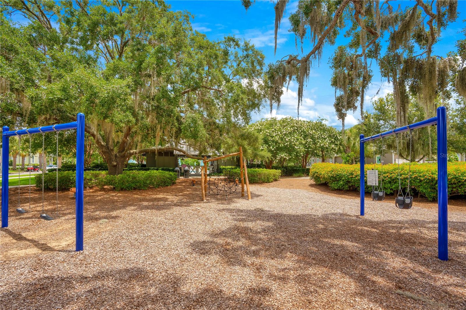 OAKLAND PARK - Residential