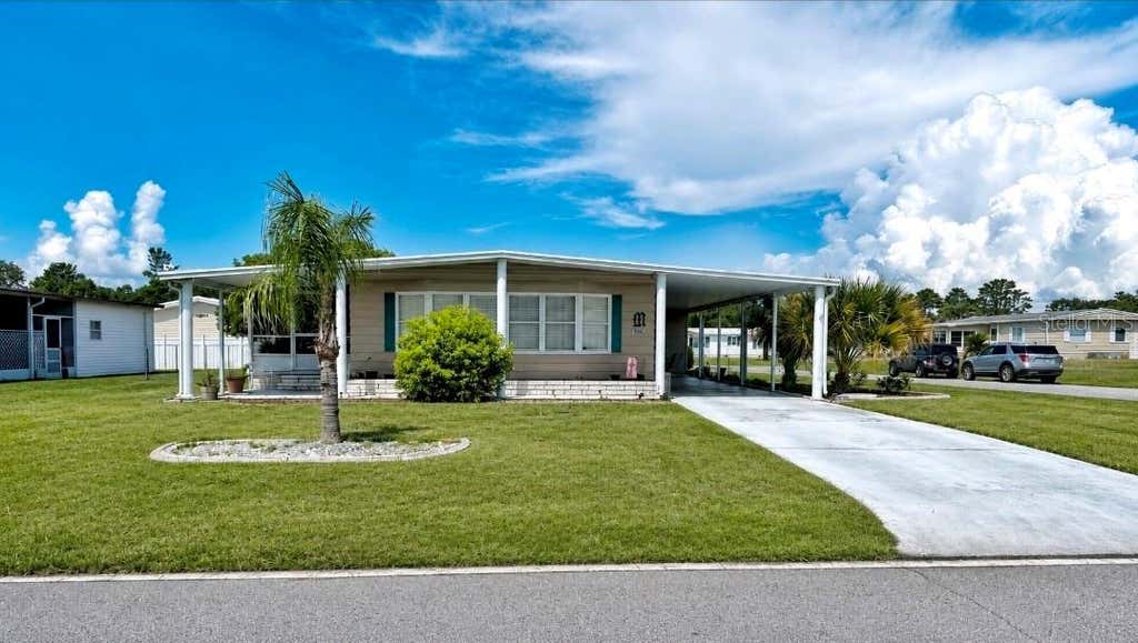 Photo of 15657 Brookridge Boulevard, Brooksville, FL 34613 (MLS # W7888752)