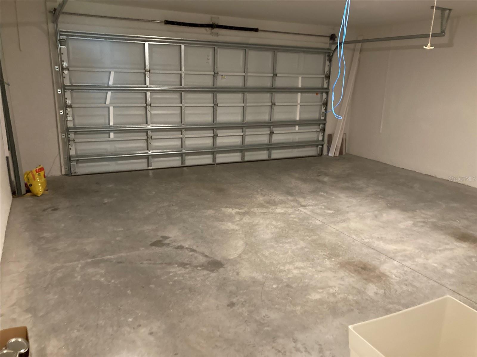 PORT CHARLOTTE SUB 08 - Residential Lease