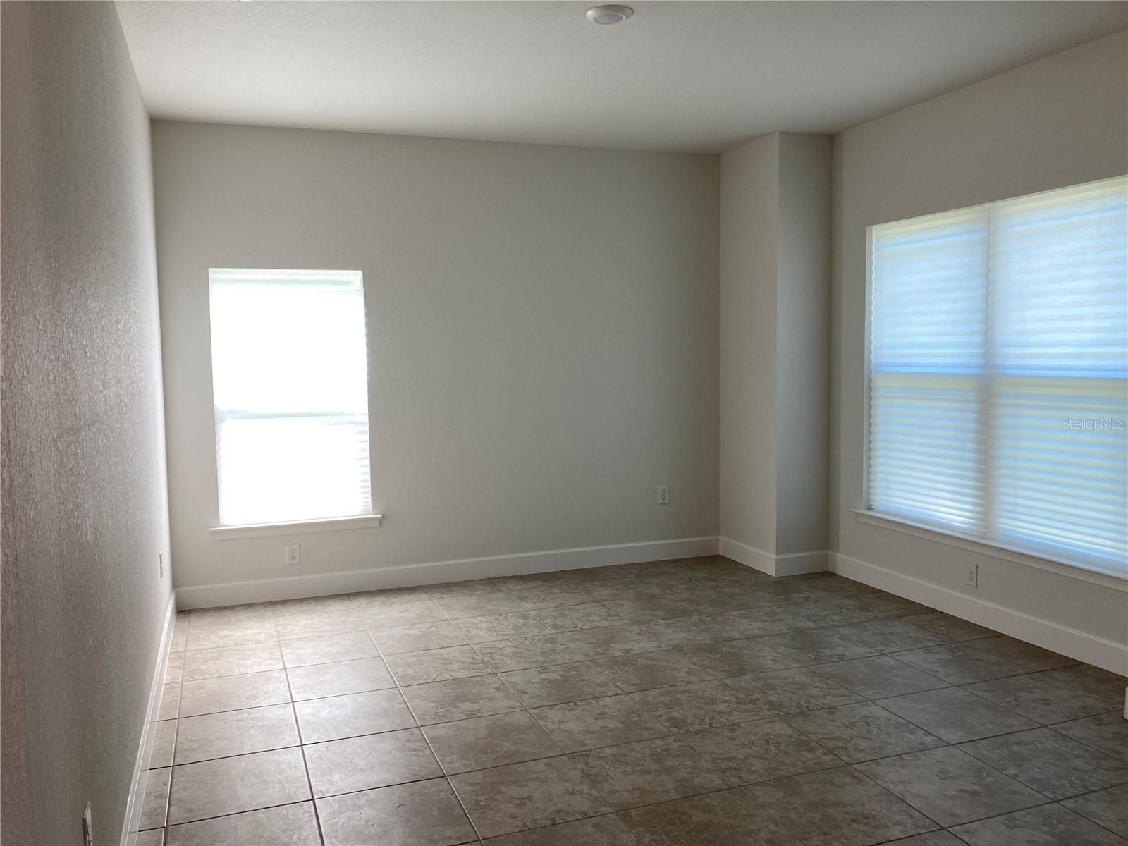 PORT CHARLOTTE SUB 08 - Residential Lease