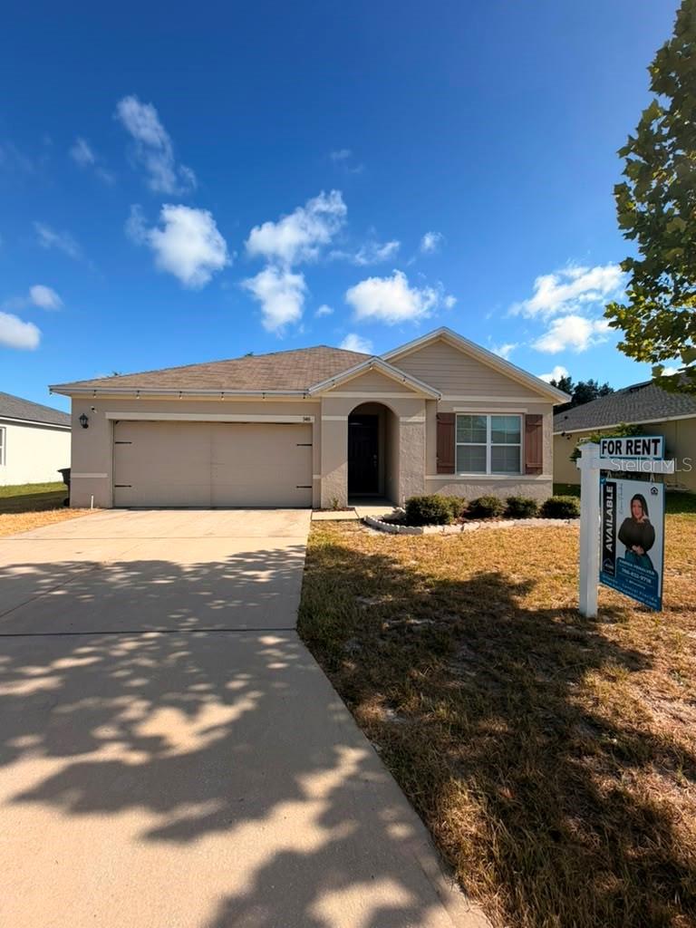 Photo of 948 Summer Glen Drive, Winter Haven, FL 33880 (MLS # S5158362)