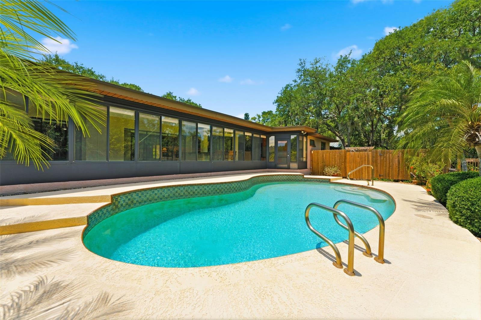 KENNEDYS HARRY SUB - Residential