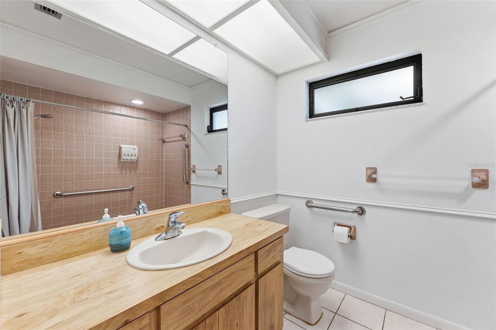 KENNEDYS HARRY SUB - Residential