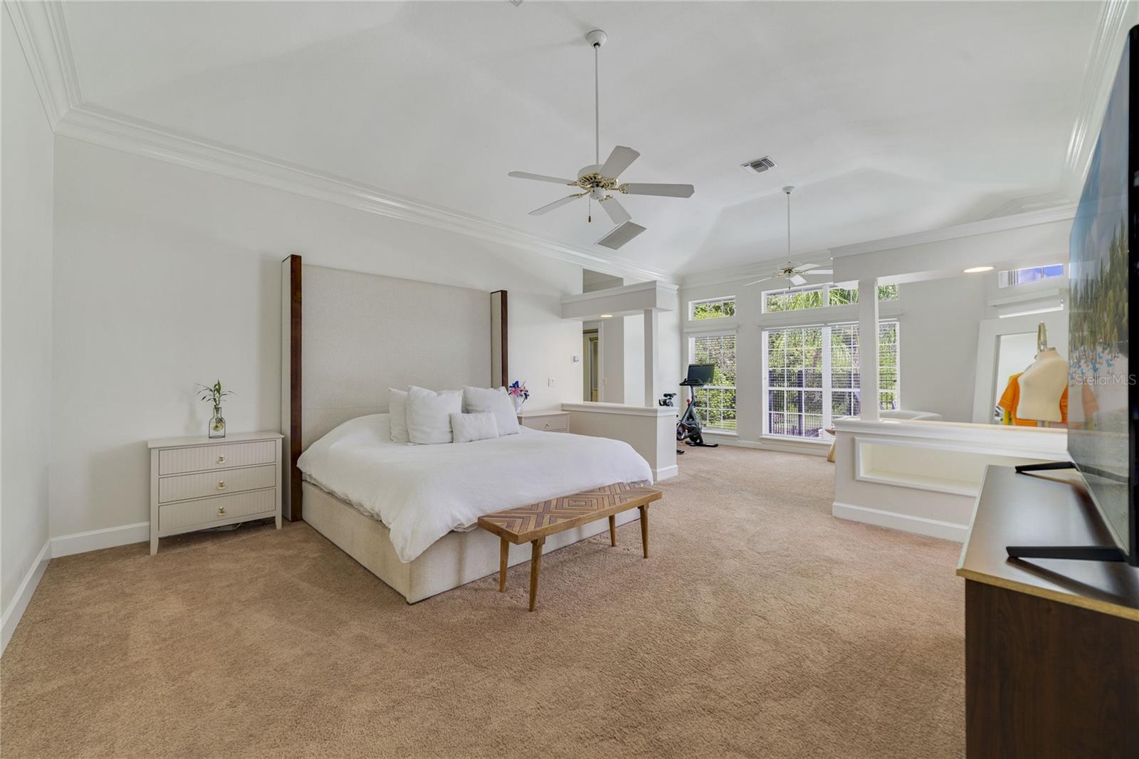 MOUNT DORA COUNTRY CLUB MOUNT DORA UNIT 02 - Residential