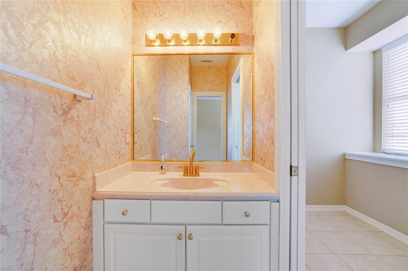 MOUNT DORA COUNTRY CLUB MOUNT DORA UNIT 02 - Residential