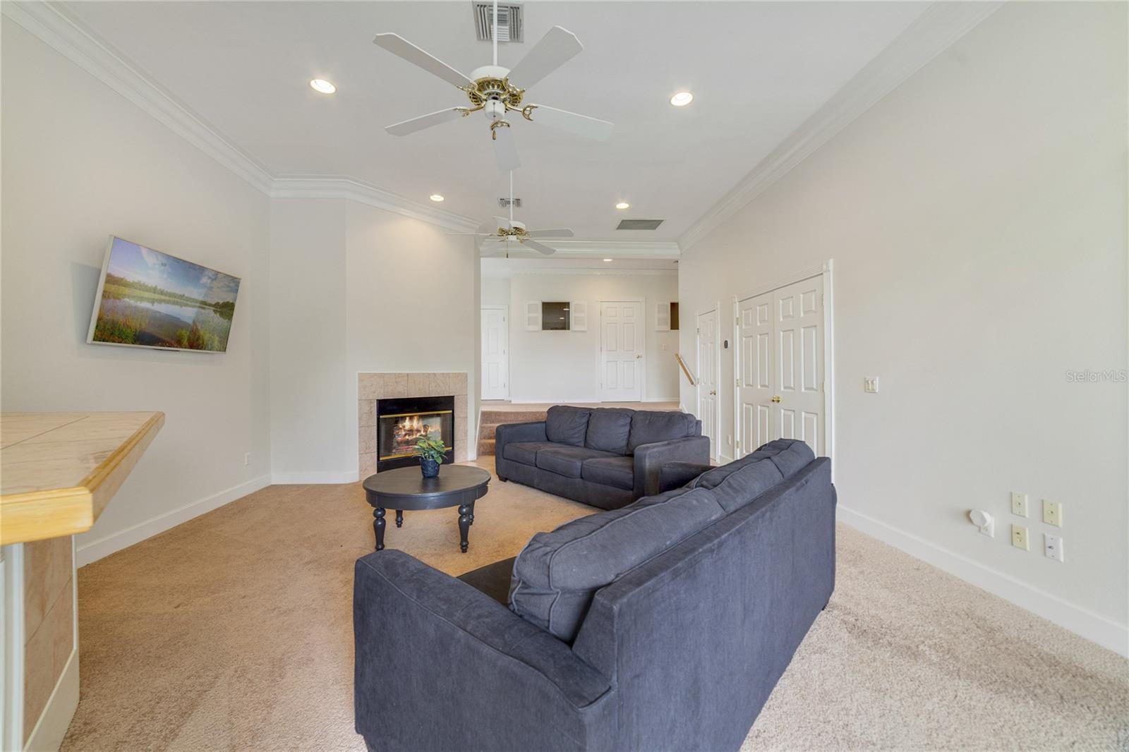 MOUNT DORA COUNTRY CLUB MOUNT DORA UNIT 02 - Residential