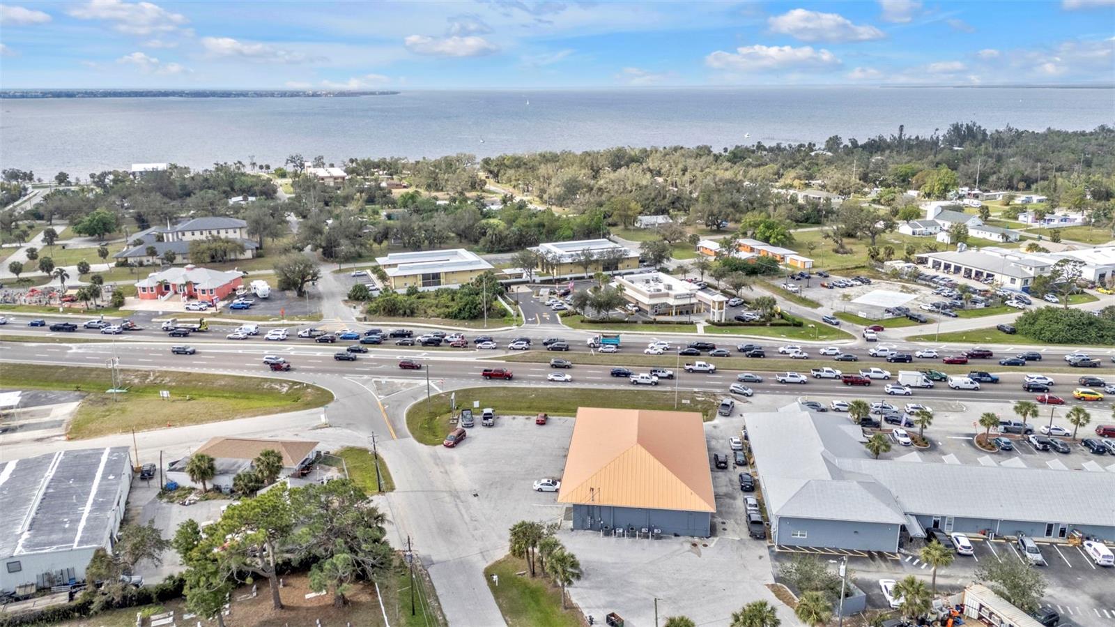 WILSONS ADD CHARLOTTE HARBOR - Commercial Lease