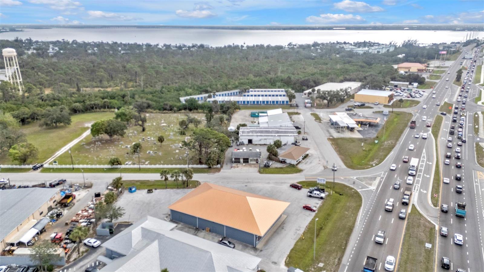 WILSONS ADD CHARLOTTE HARBOR - Commercial Lease