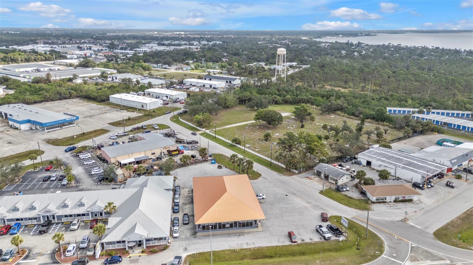 WILSONS ADD CHARLOTTE HARBOR - Commercial Lease