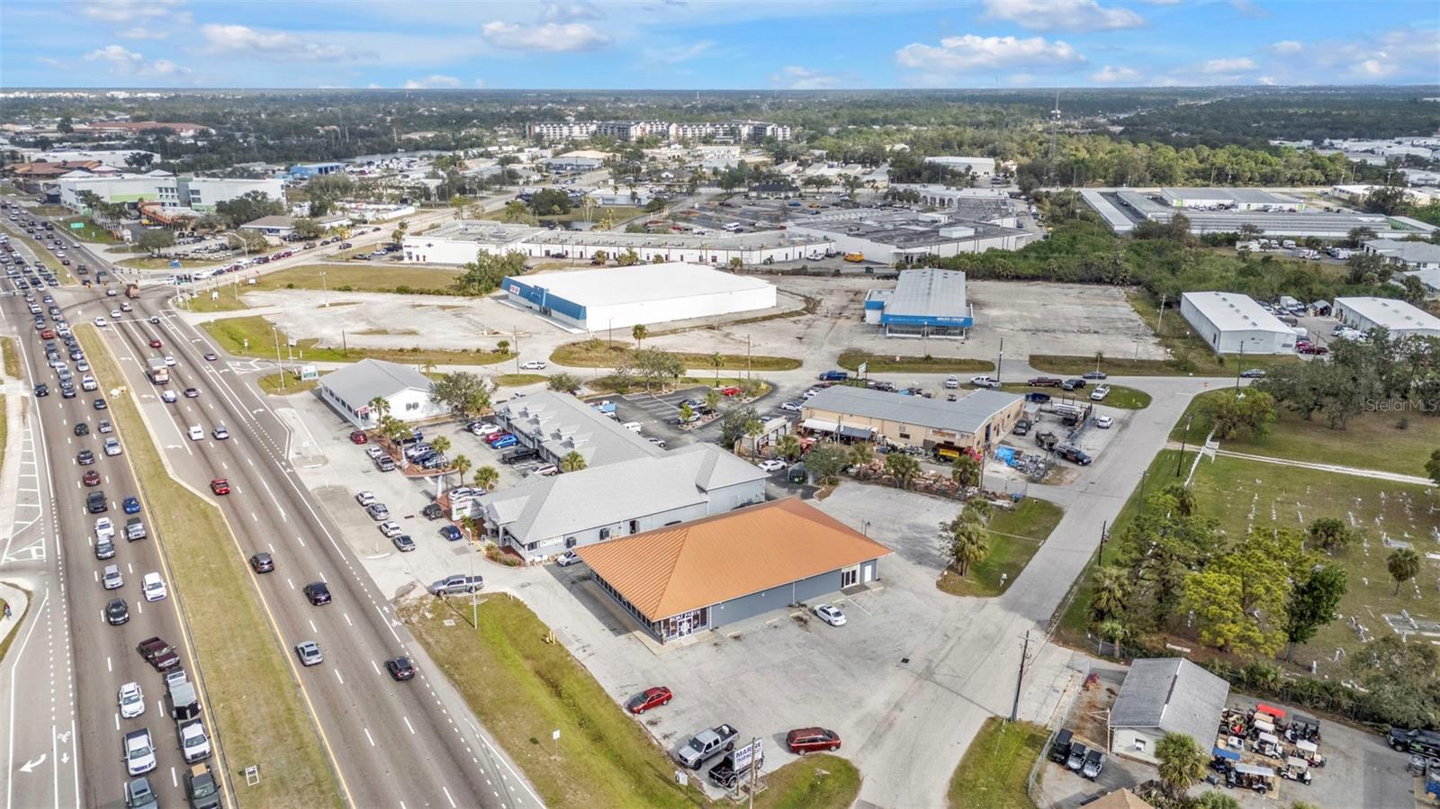 WILSONS ADD CHARLOTTE HARBOR - Commercial Lease