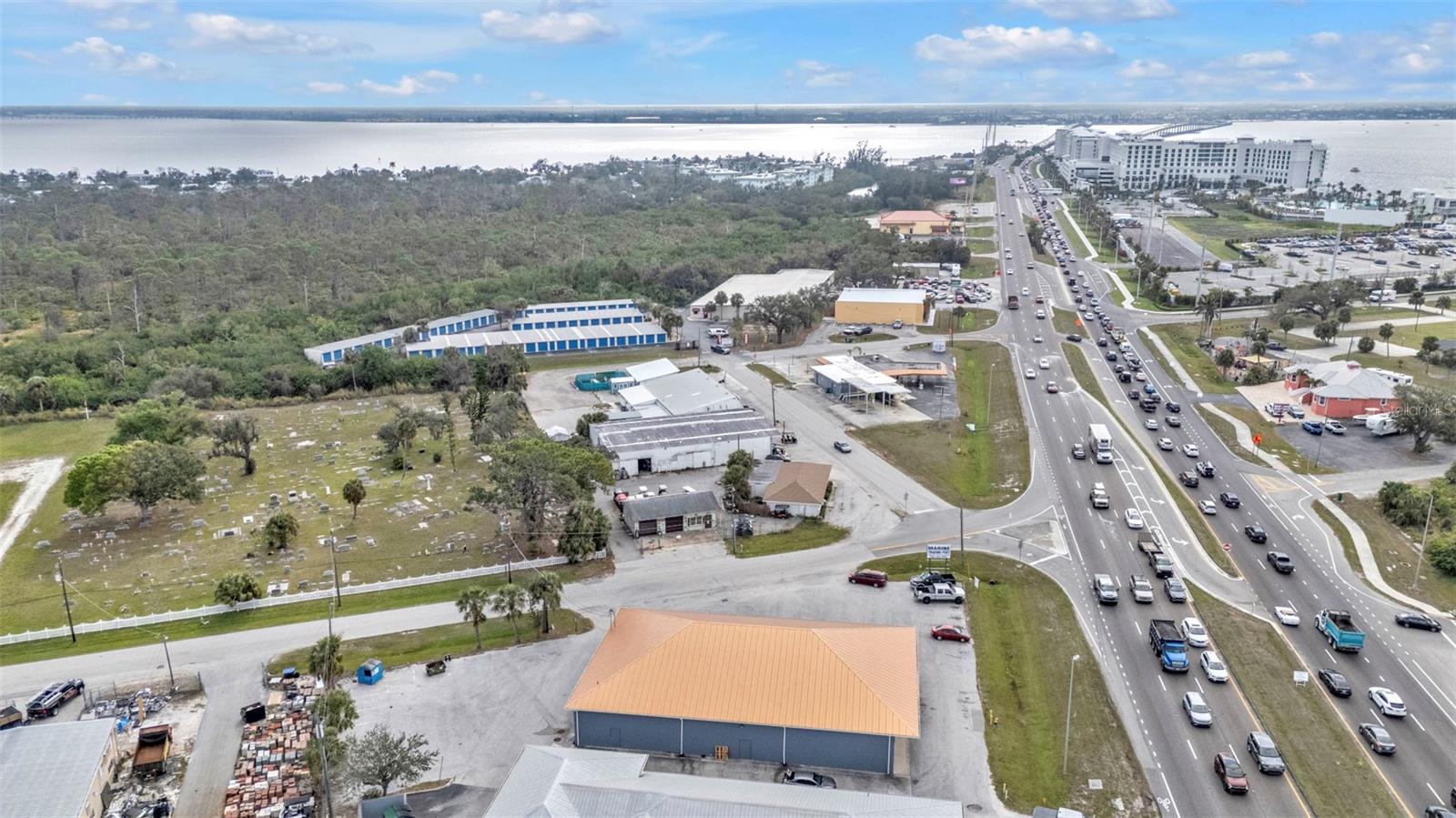 WILSONS ADD CHARLOTTE HARBOR - Commercial Lease