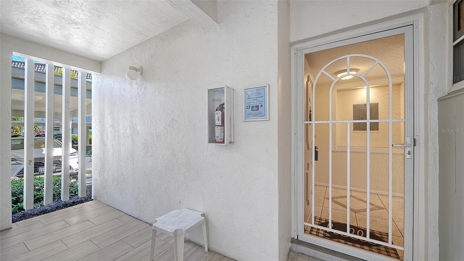 LONGBOAT HARBOUR - Residential